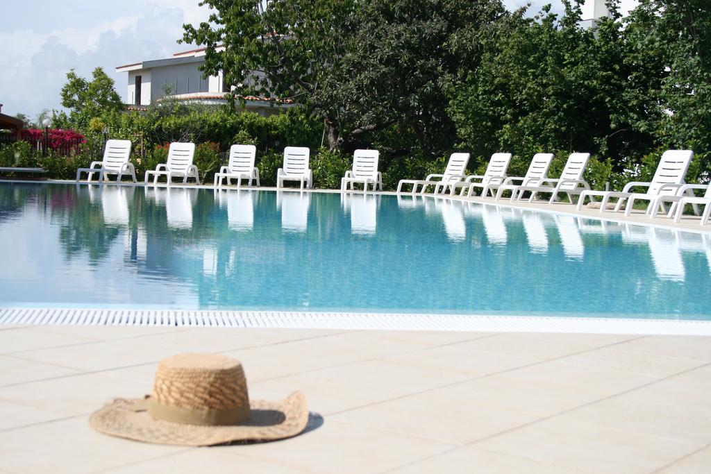 סנטה מריה דל צ'דרו Hotel Residence Turium מראה חיצוני תמונה