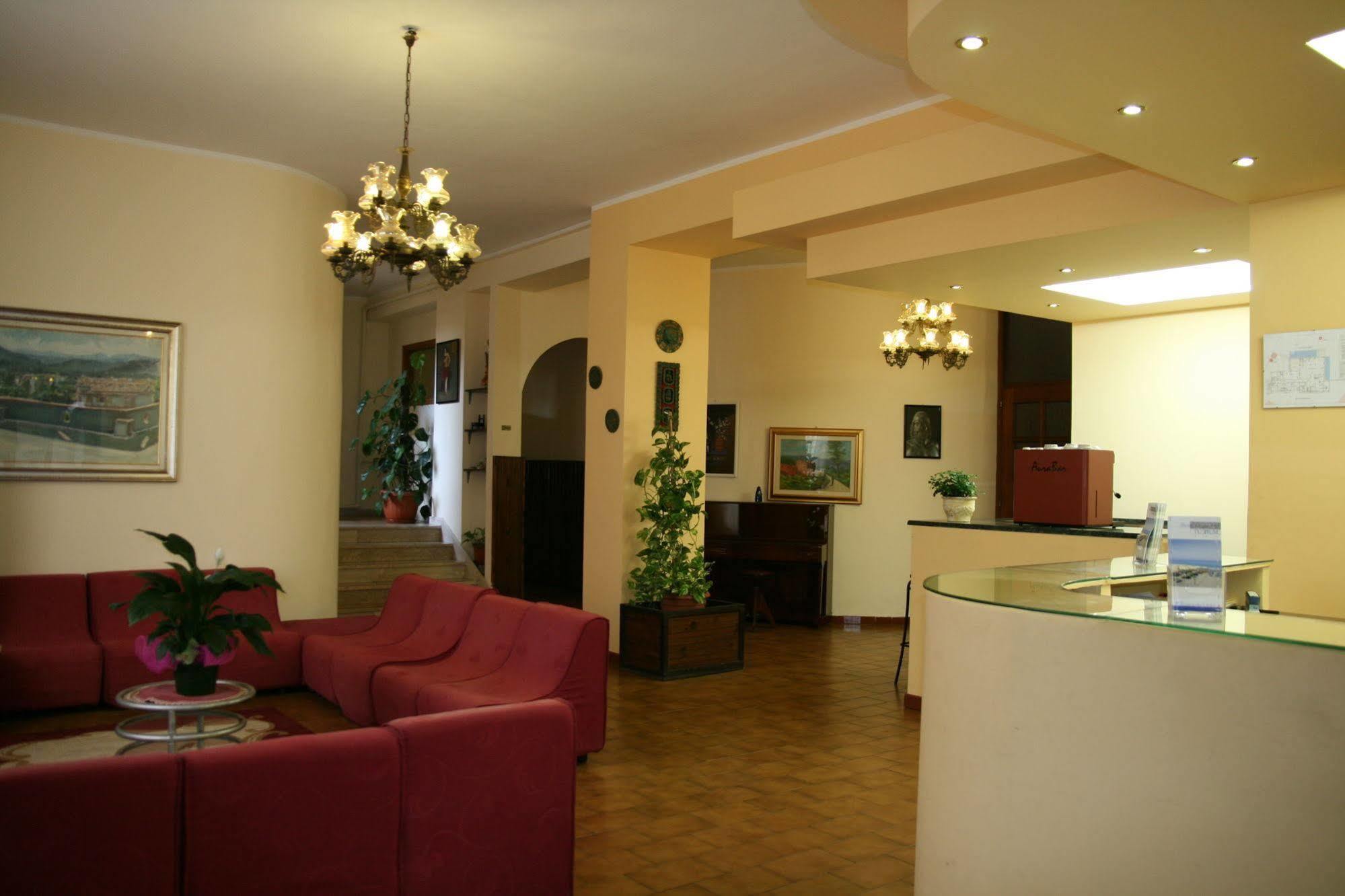 סנטה מריה דל צ'דרו Hotel Residence Turium מראה חיצוני תמונה